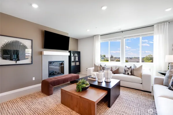 $1,078,400 | 5562 North 88th Avenue, Camas, WA 98607