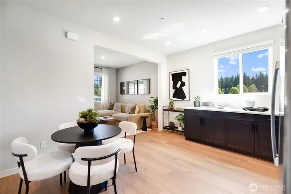 $1,078,400 | 5562 North 88th Avenue, Camas, WA 98607