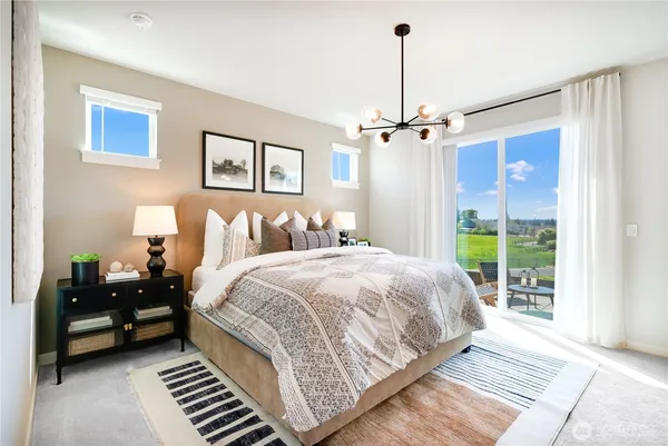 $1,078,400 | 5562 North 88th Avenue, Camas, WA 98607