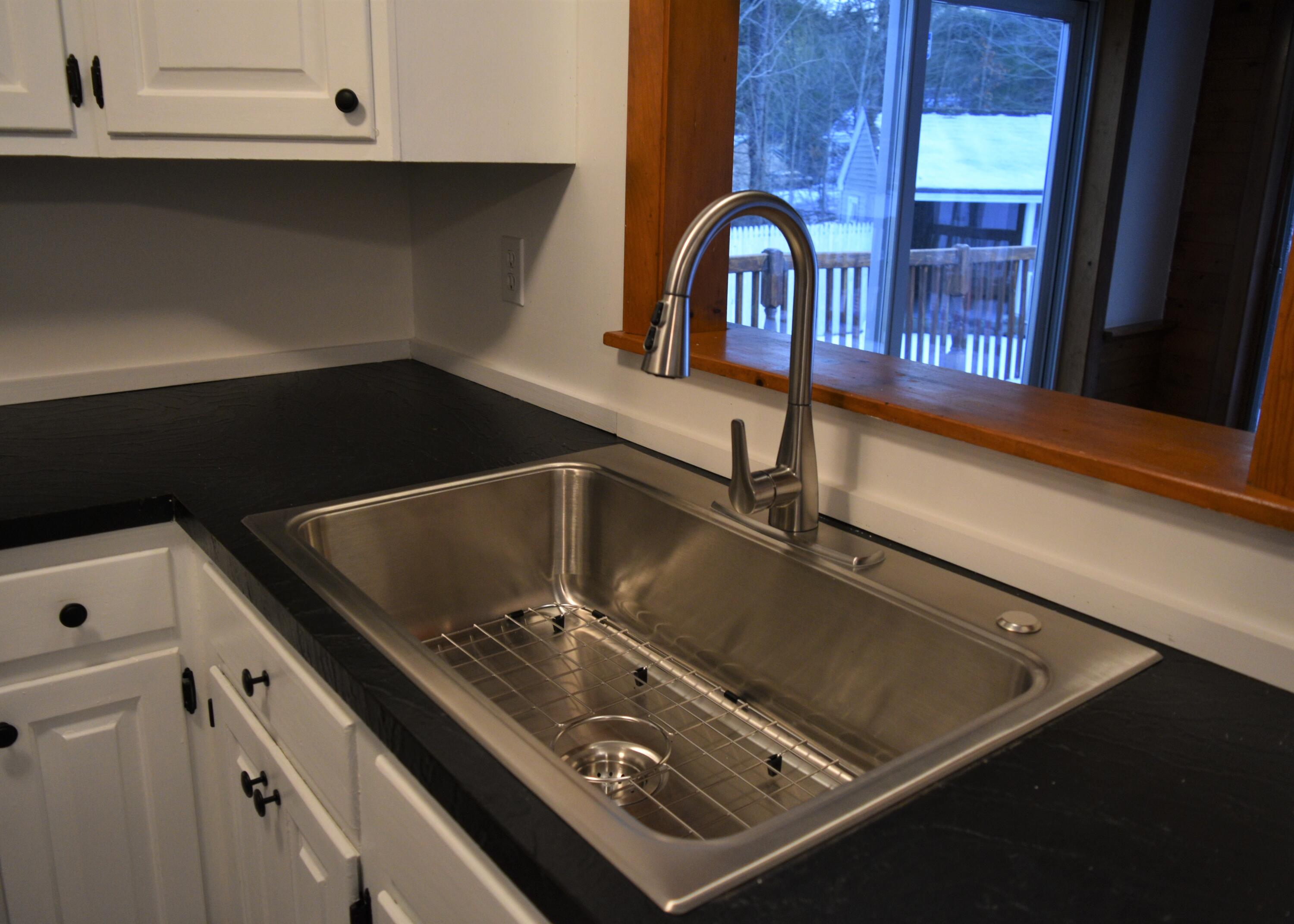 33 Ramsdell Road Gray, ME 04039 - Photo 8 of 57 Kitchen (3)