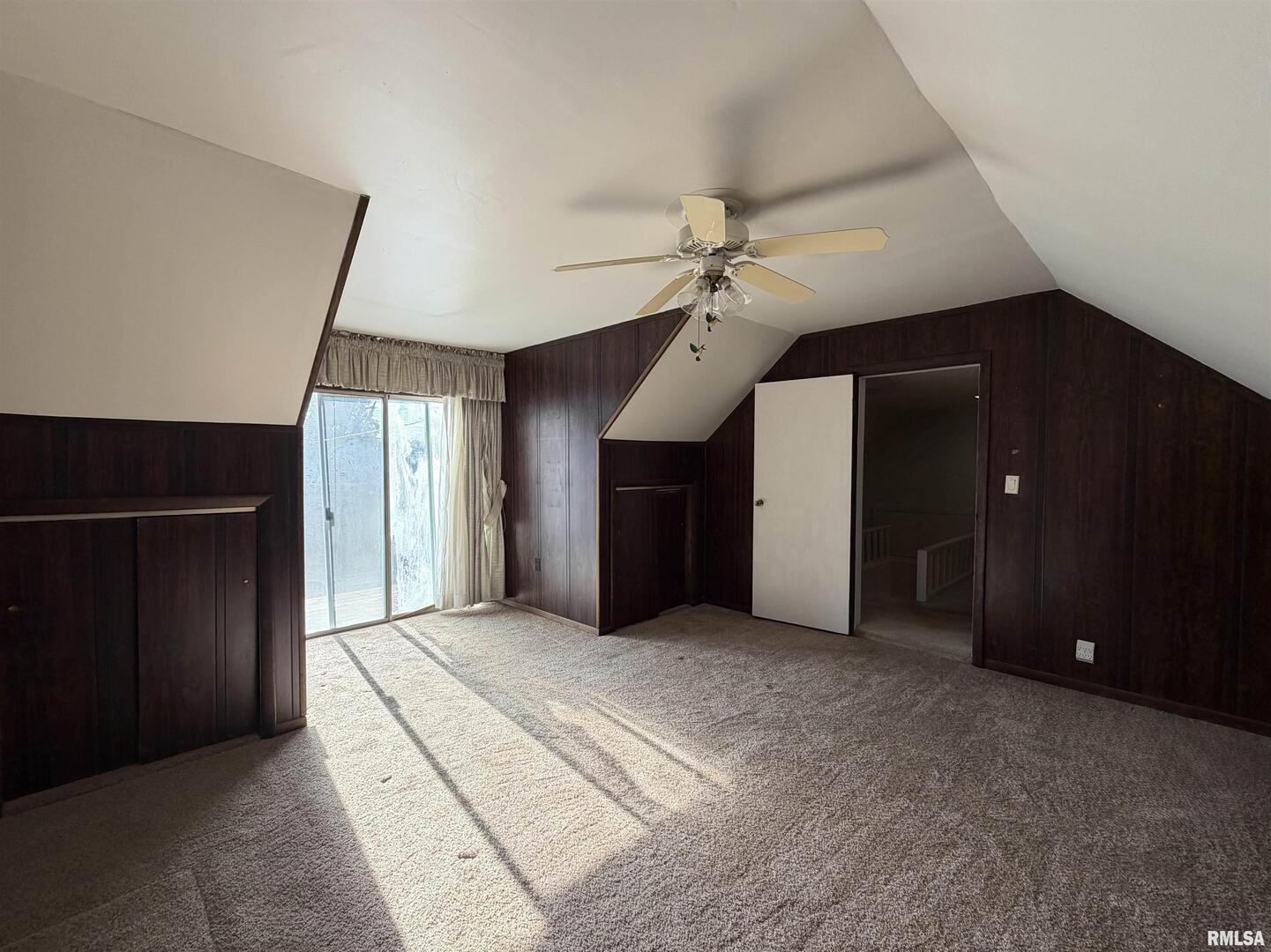 135 10th Street Carmi, IL 62821 - Photo 21 of 32