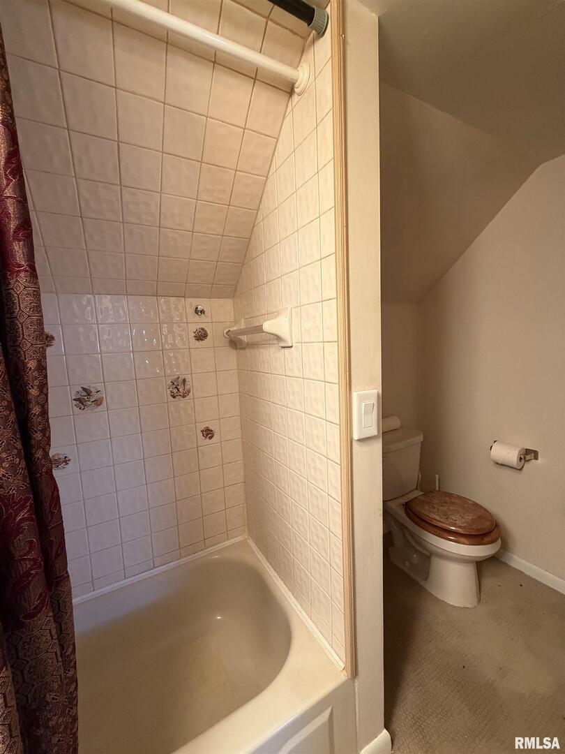 135 10th Street Carmi, IL 62821 - Photo 26 of 32