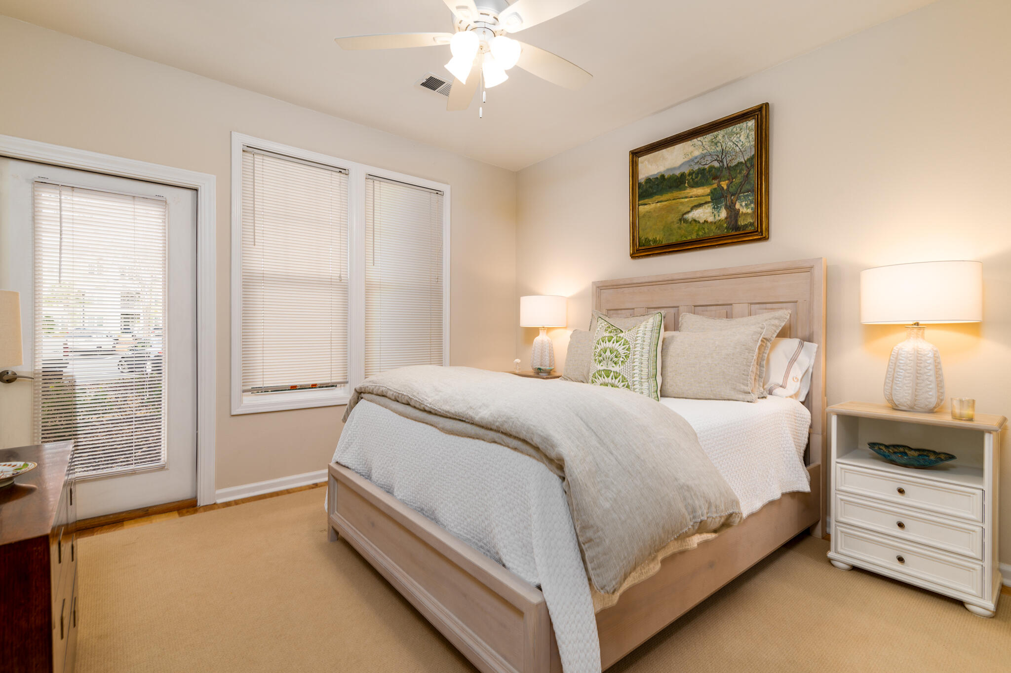 1711 Chatelain Way Mount Pleasant, SC 29464 - Photo 7 of 22 Large bedroom