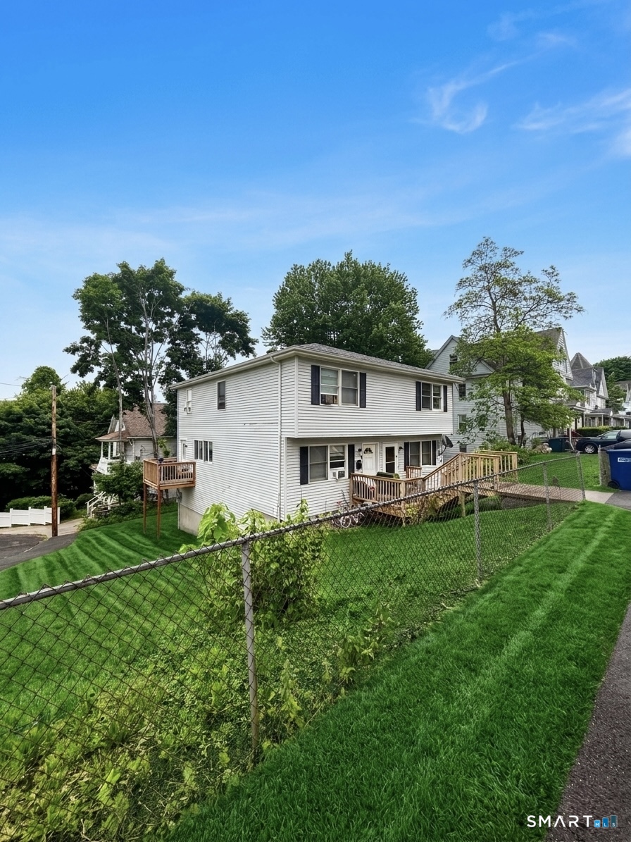 106 Howard Avenue, Unit R Ansonia, CT 06401 - Photo 4 of 18