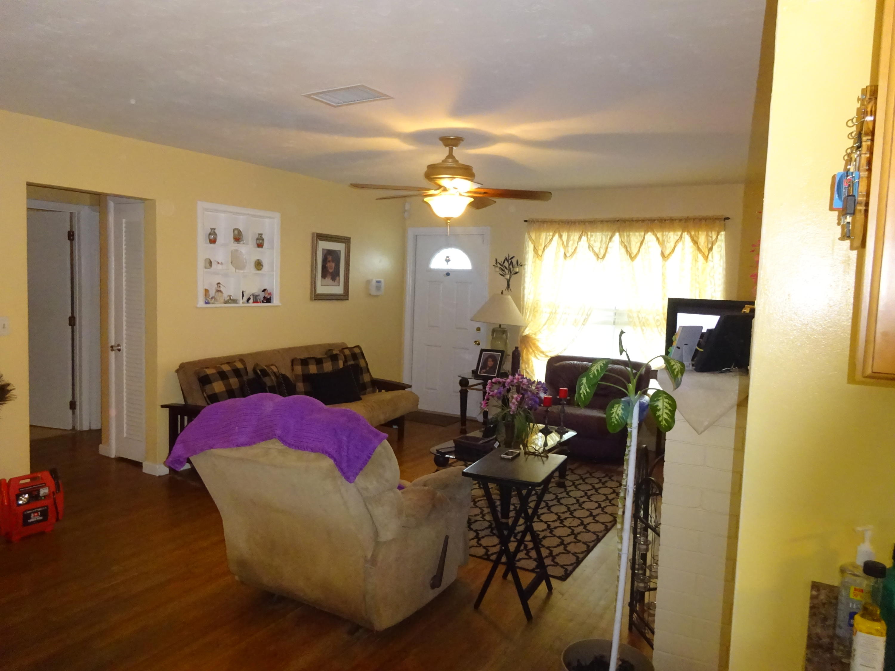 4184 Foss Road Lake Worth, FL 33461 - Photo 8 of 15 DSC01766
