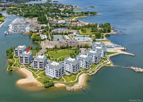 $2,200,000 | 720 Davenport Avenue, Unit 1, New Rochelle, NY 10805