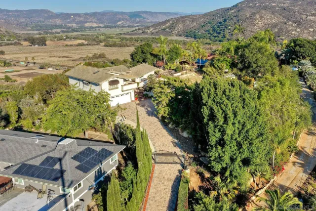 $1,395,000 | 2848 Sunset Hills, Escondido, CA 92025
