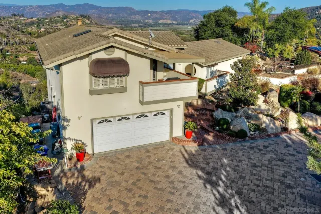 $1,395,000 | 2848 Sunset Hills, Escondido, CA 92025