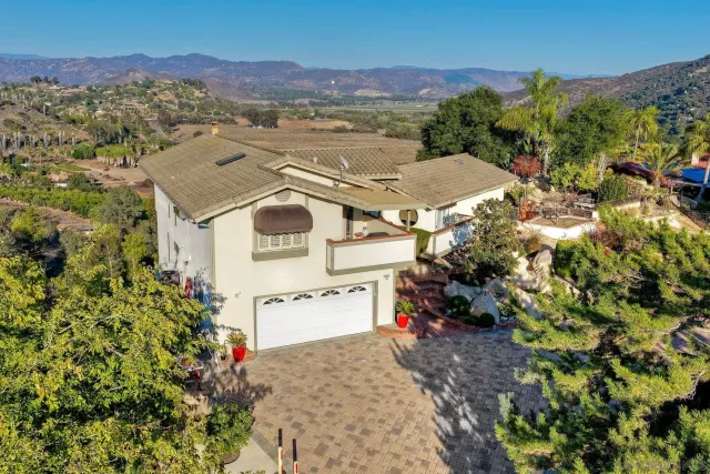 $1,395,000 | 2848 Sunset Hills, Escondido, CA 92025