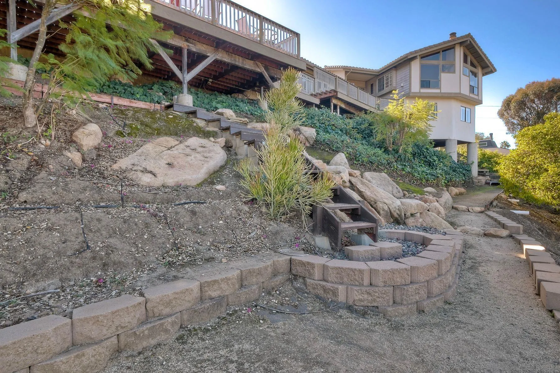 2848 Sunset Hills Escondido, CA 92025 - Photo 41 of 67 a view of a house with a park