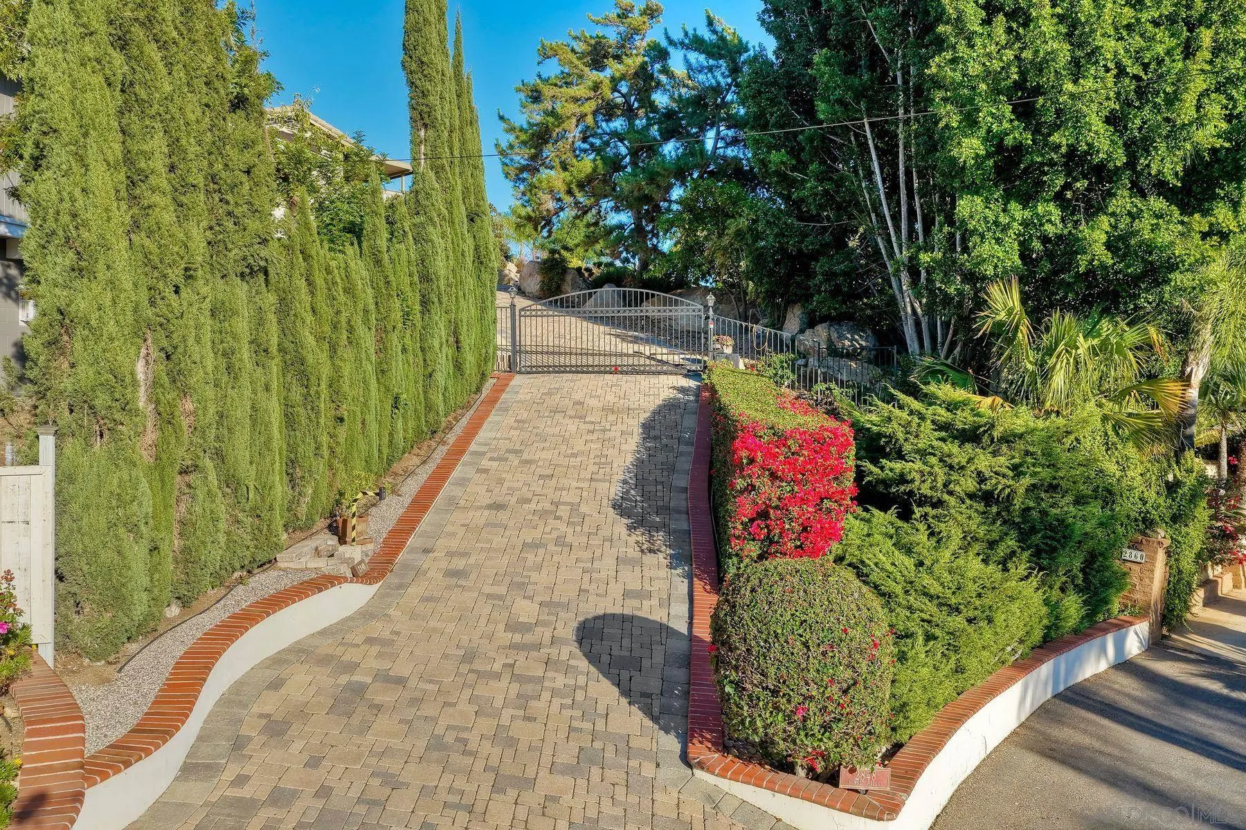2848 Sunset Hills Escondido, CA 92025 - Photo 45 of 67 a view of a garden with flowers