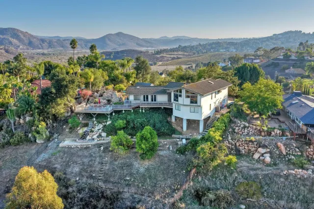 $1,395,000 | 2848 Sunset Hills, Escondido, CA 92025