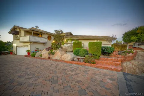 $1,395,000 | 2848 Sunset Hills, Escondido, CA 92025