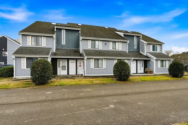 $1,500 | 3700 Golf Colony Lane, Unit 6J, Little River, SC 29566