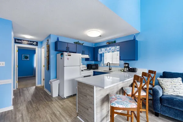 $1,500 | 3700 Golf Colony Lane, Unit 6J, Little River, SC 29566