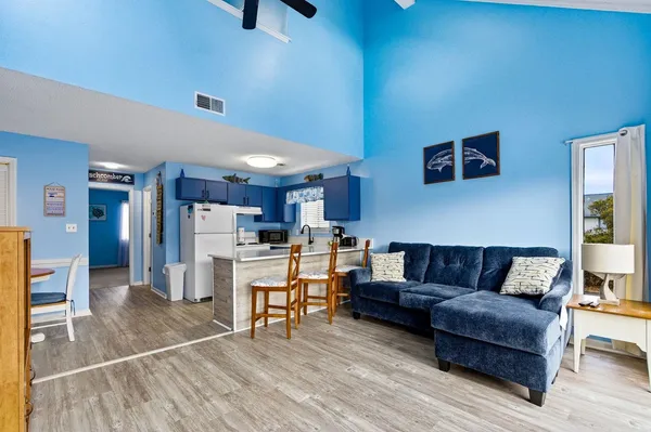 $1,500 | 3700 Golf Colony Lane, Unit 6J, Little River, SC 29566