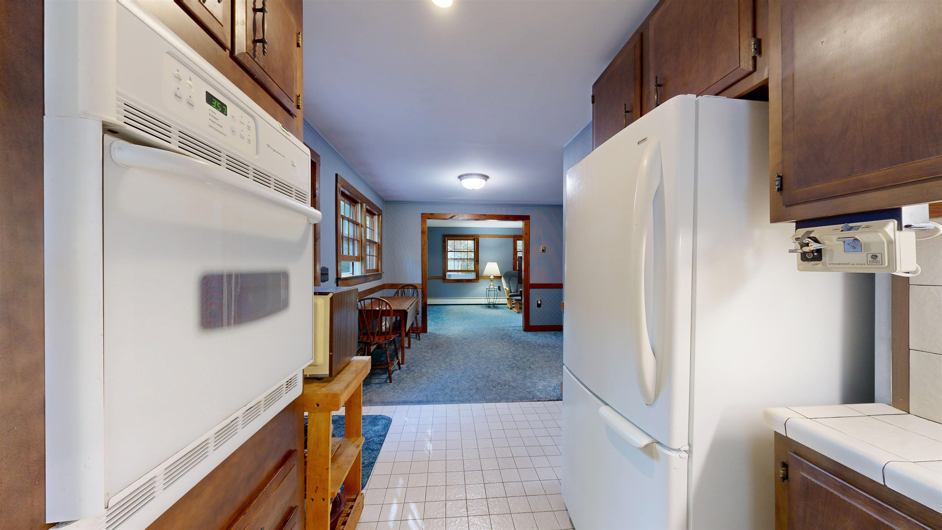 113 Lakeview Drive Nottingham, NH 03290 - Photo 6 of 58
