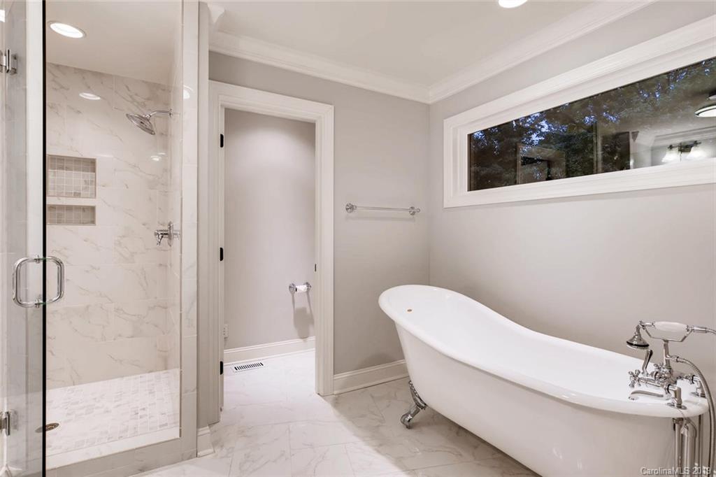 4257 Oldfield Road Charlotte, NC 28226 - Photo 22 of 46 Gallery Image 22