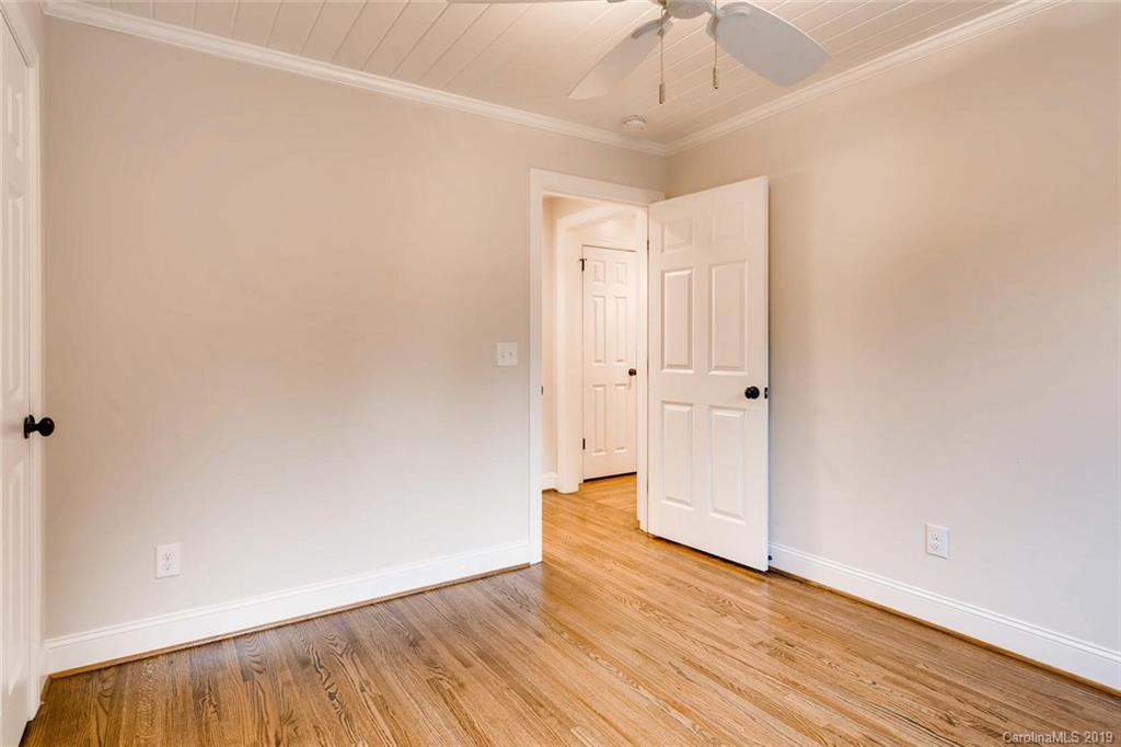 4257 Oldfield Road Charlotte, NC 28226 - Photo 30 of 46 Gallery Image 30