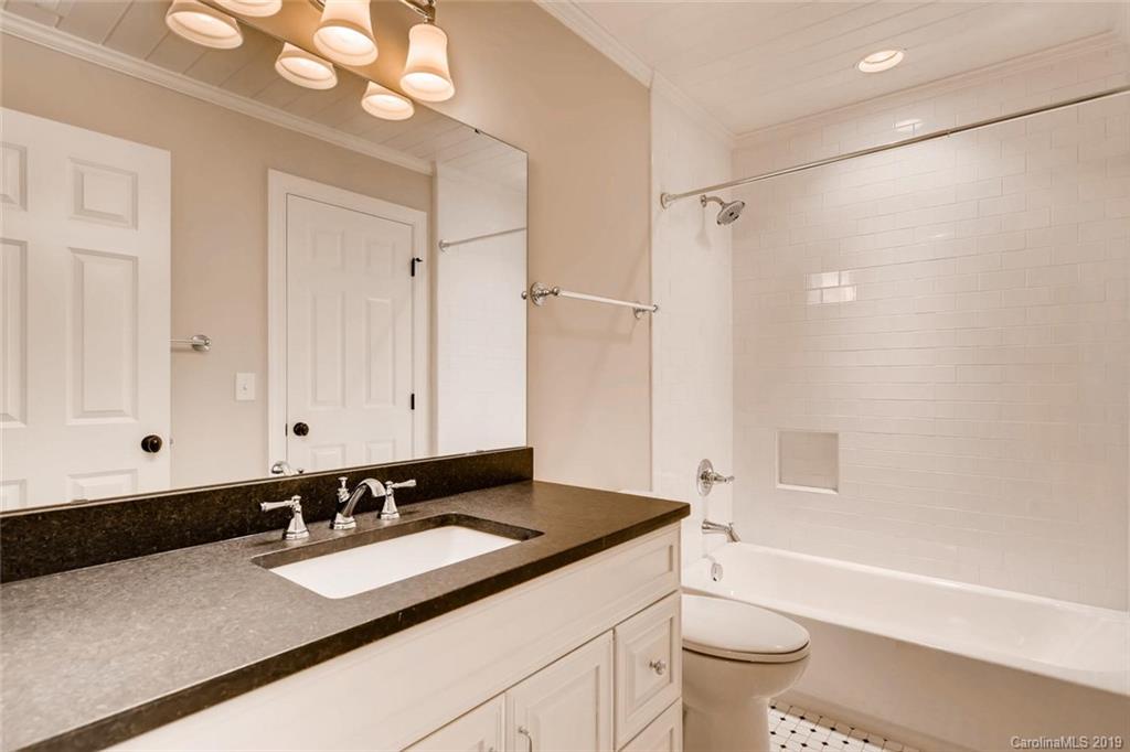4257 Oldfield Road Charlotte, NC 28226 - Photo 31 of 46 Gallery Image 31