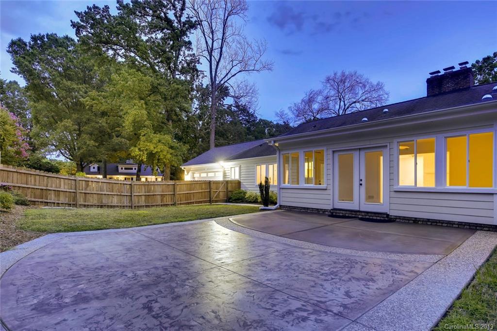4257 Oldfield Road Charlotte, NC 28226 - Photo 45 of 46 Gallery Image 45