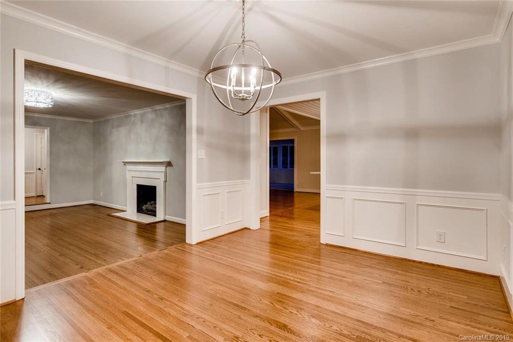 4257 Oldfield Road Charlotte, NC 28226 - Photo 8 of 46 Gallery Image 8