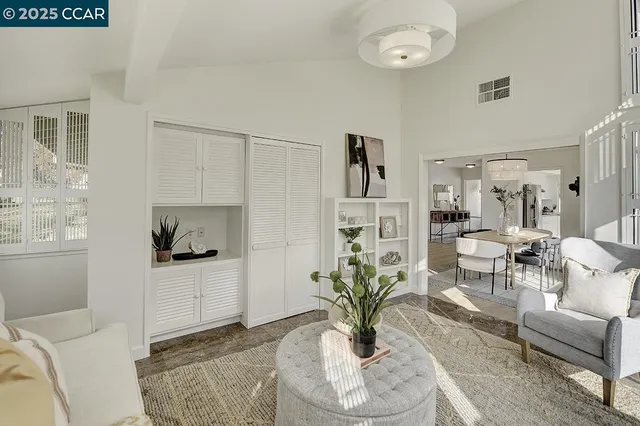 $1,475,000 | 975 Terra California Drive, Unit 1, Walnut Creek, CA 94595