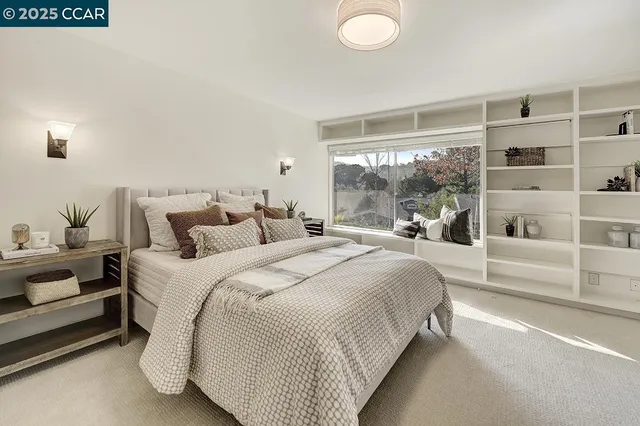 $1,475,000 | 975 Terra California Drive, Unit 1, Walnut Creek, CA 94595