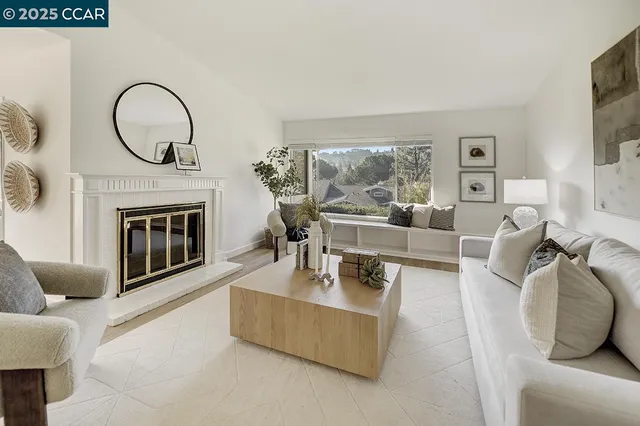 $1,475,000 | 975 Terra California Drive, Unit 1, Walnut Creek, CA 94595