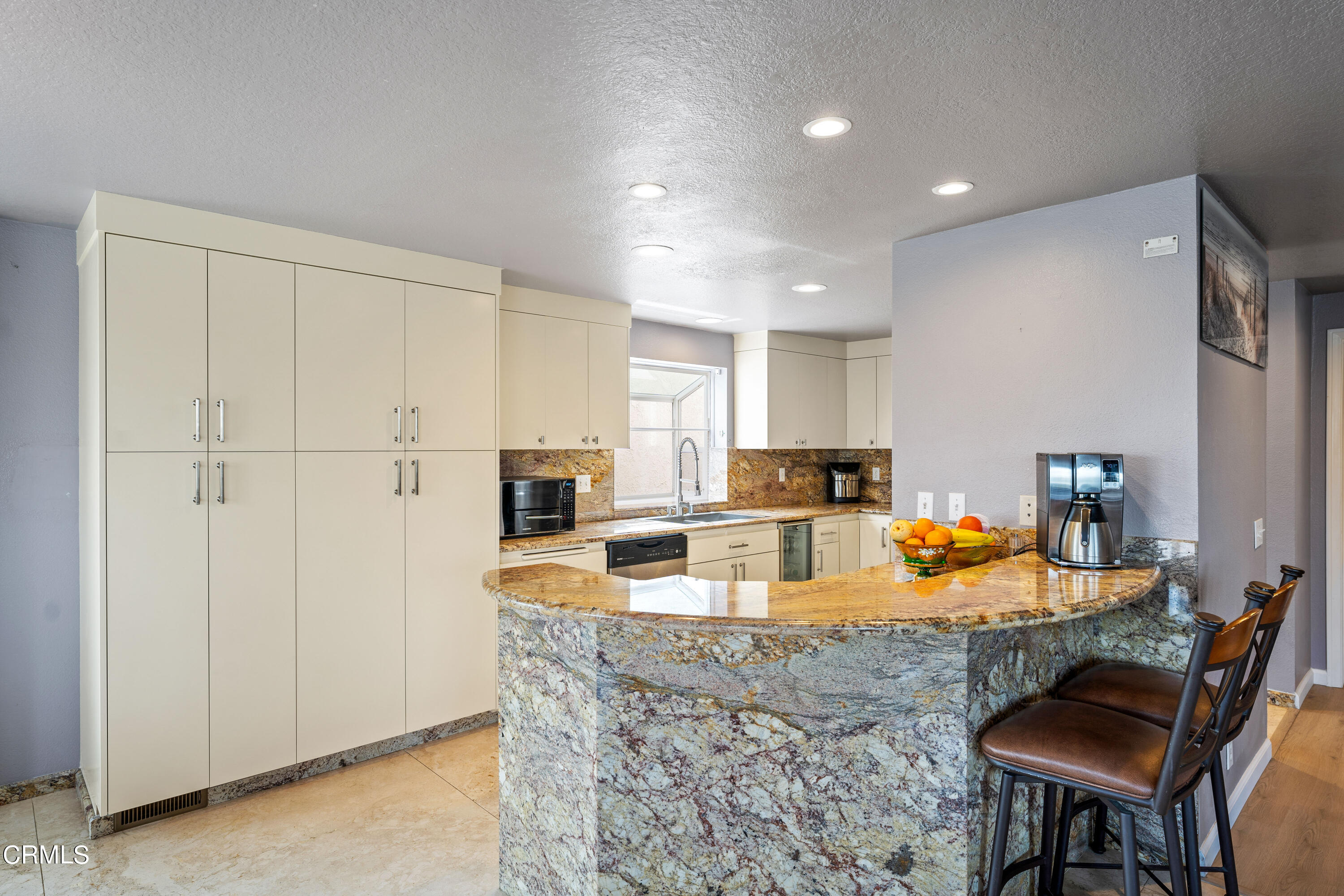 3837 Sunset Lane Oxnard, CA 93035 - Photo 12 of 38 3837 Sunset Lane MLS-21