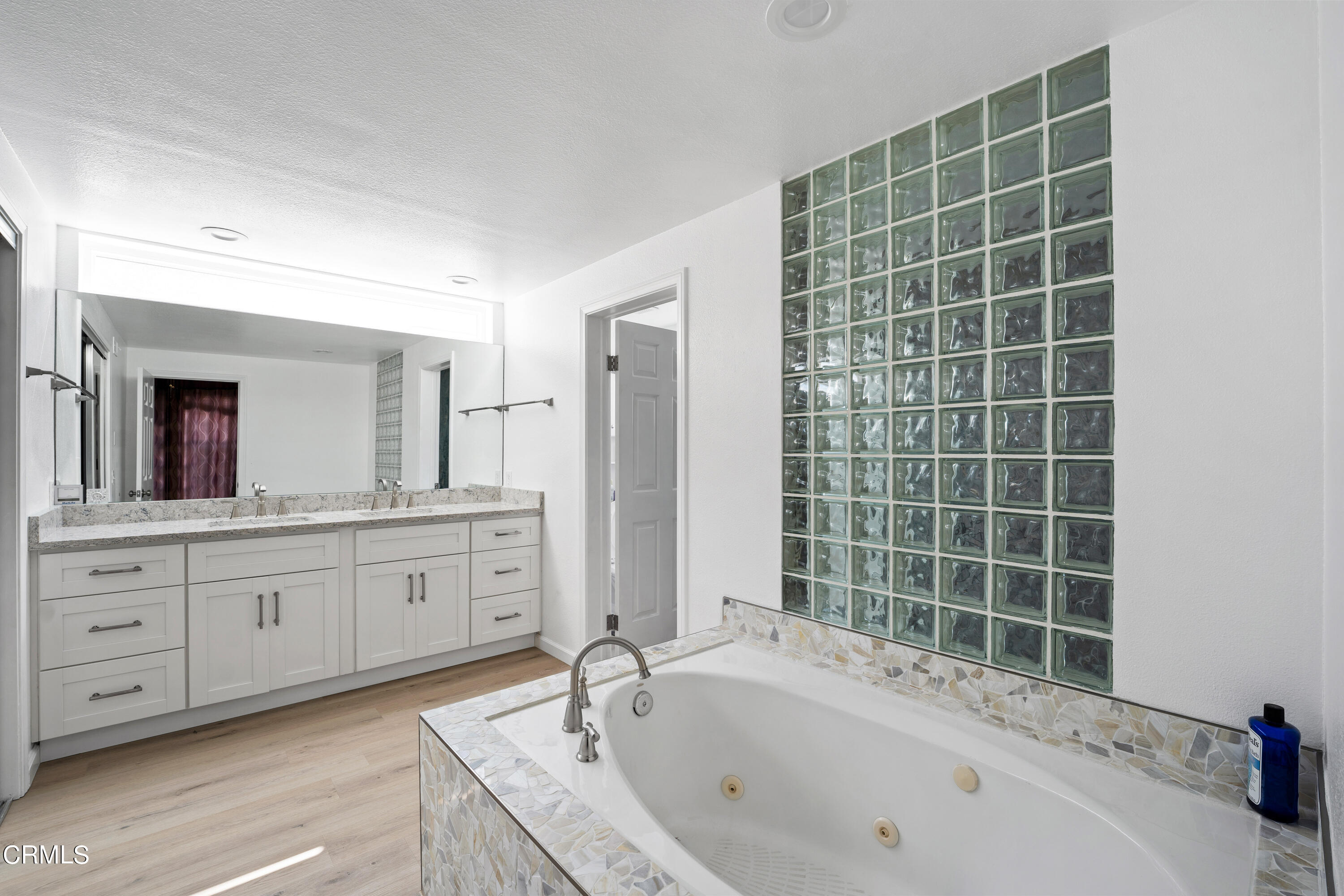 3837 Sunset Lane Oxnard, CA 93035 - Photo 19 of 38 3837 Sunset Lane MLS-37