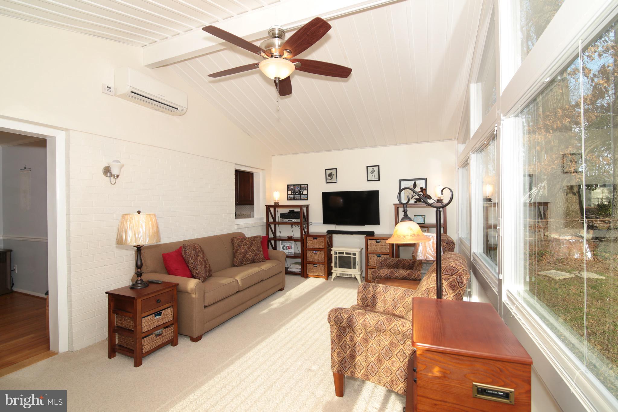 6501 Rivington Road Springfield, VA 22152 - Photo 12 of 30 Four Season Room