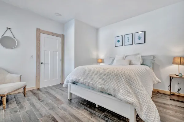 $749,000 | 19 Crescent Beach Road, Owls Head, ME 04854