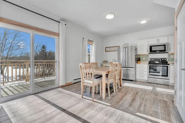 $749,000 | 19 Crescent Beach Road, Owls Head, ME 04854