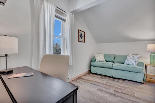 $749,000 | 19 Crescent Beach Road, Owls Head, ME 04854