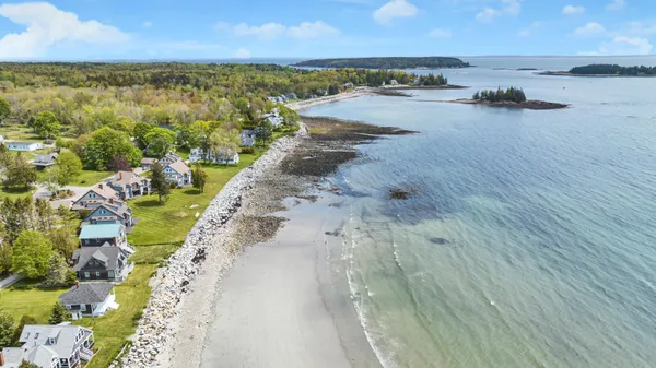 $749,000 | 19 Crescent Beach Road, Owls Head, ME 04854