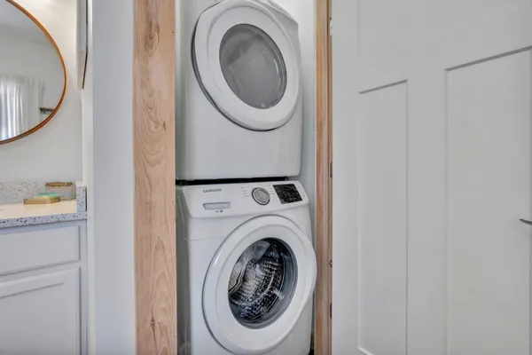 $749,000 | 19 Crescent Beach Road, Owls Head, ME 04854