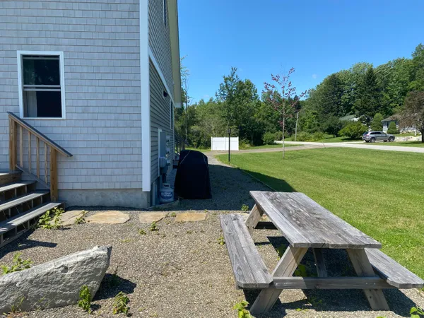 $749,000 | 19 Crescent Beach Road, Owls Head, ME 04854