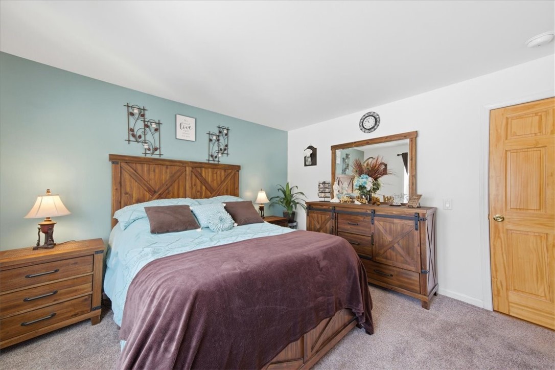 8 Wall Street Westerly, RI 02891 - Photo 13 of 40