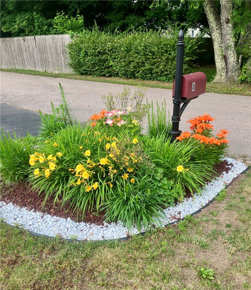 8 Wall Street Westerly, RI 02891 - Photo 34 of 40