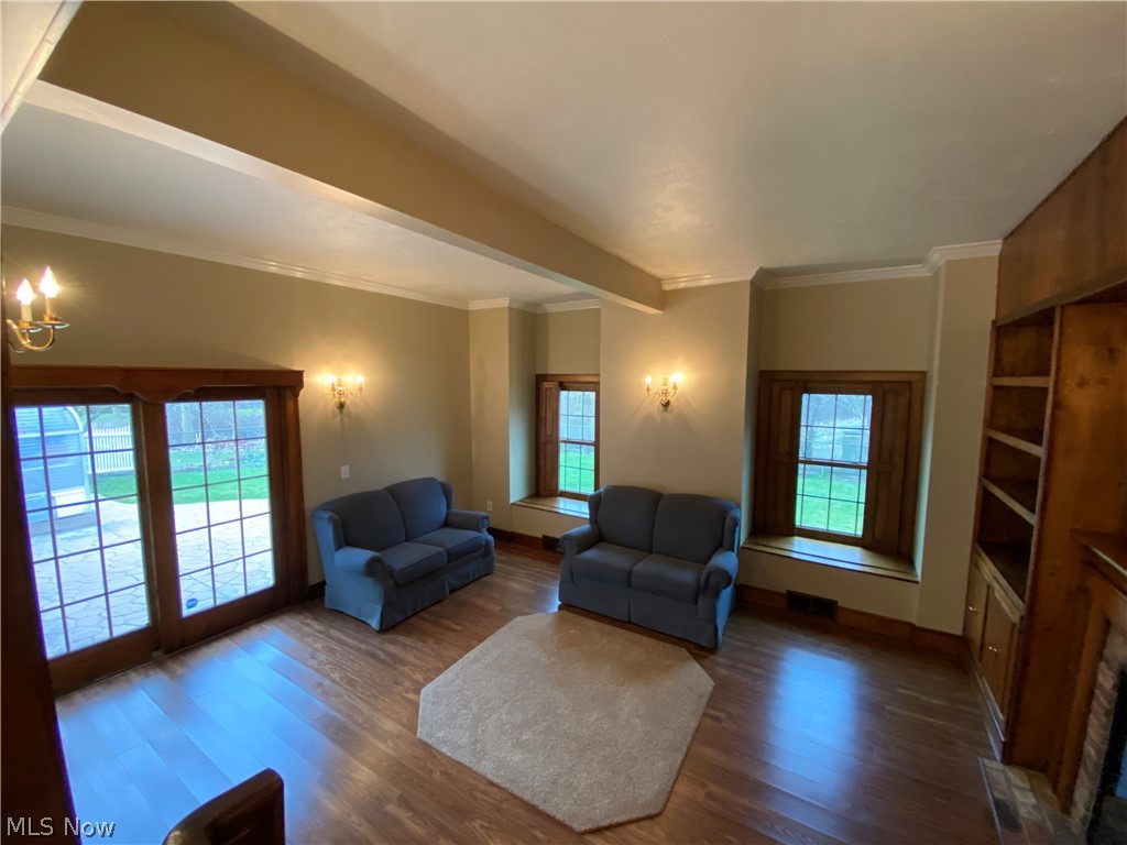 6324 Dunham Road Maple Heights, OH 44137 - Photo 8 of 34
