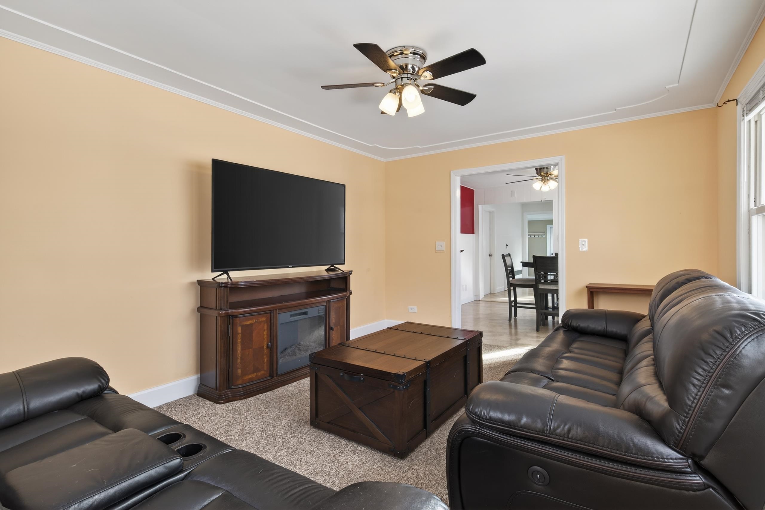 311 Thornton Street Manchester, NH 03102 - Photo 11 of 22