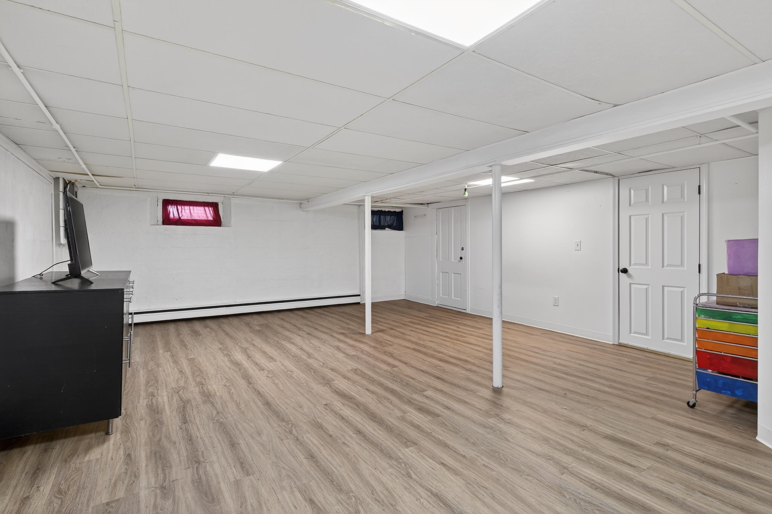 311 Thornton Street Manchester, NH 03102 - Photo 17 of 22