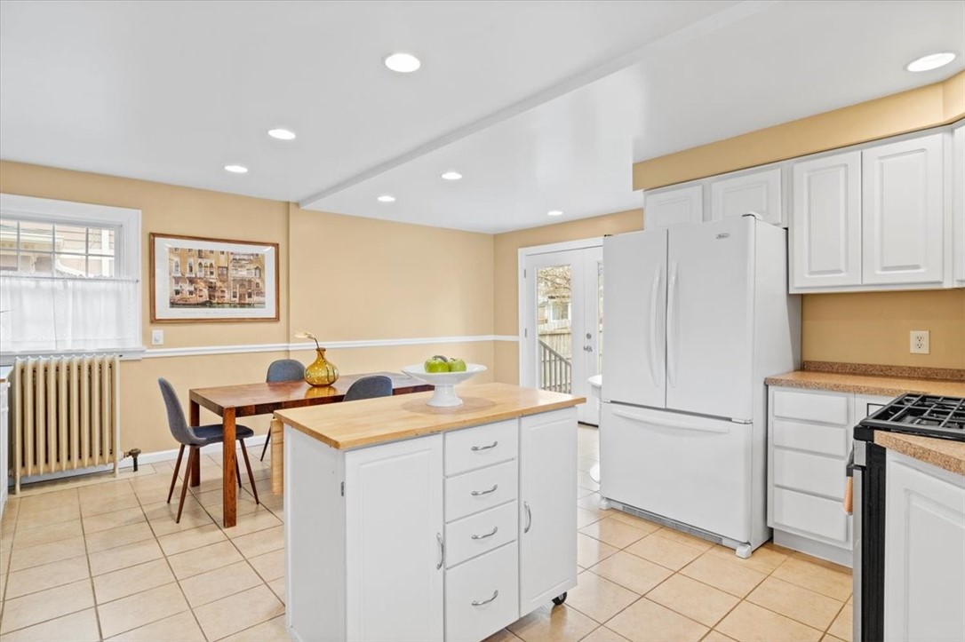 42 Buffard Drive Brighton, NY 14610 - Photo 17 of 36