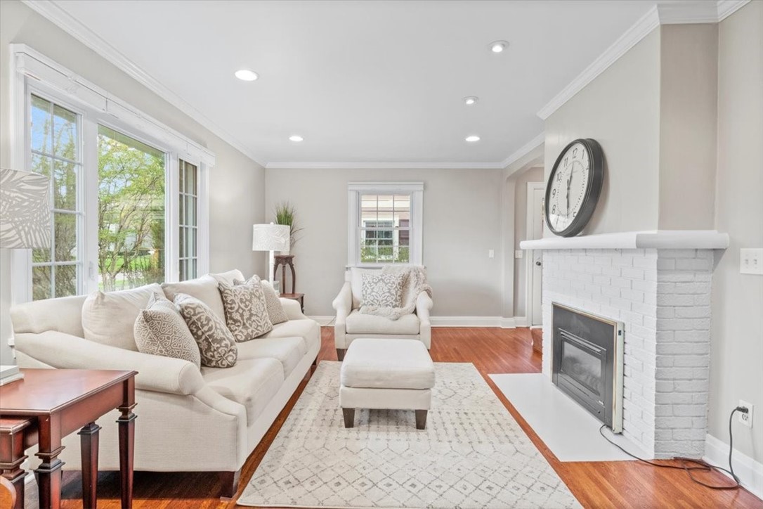 42 Buffard Drive Brighton, NY 14610 - Photo 6 of 36