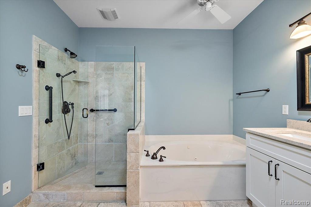 1682 Maple Creek Court Rochester, MI 48306 - Photo 45 of 66 Gallery Image 45