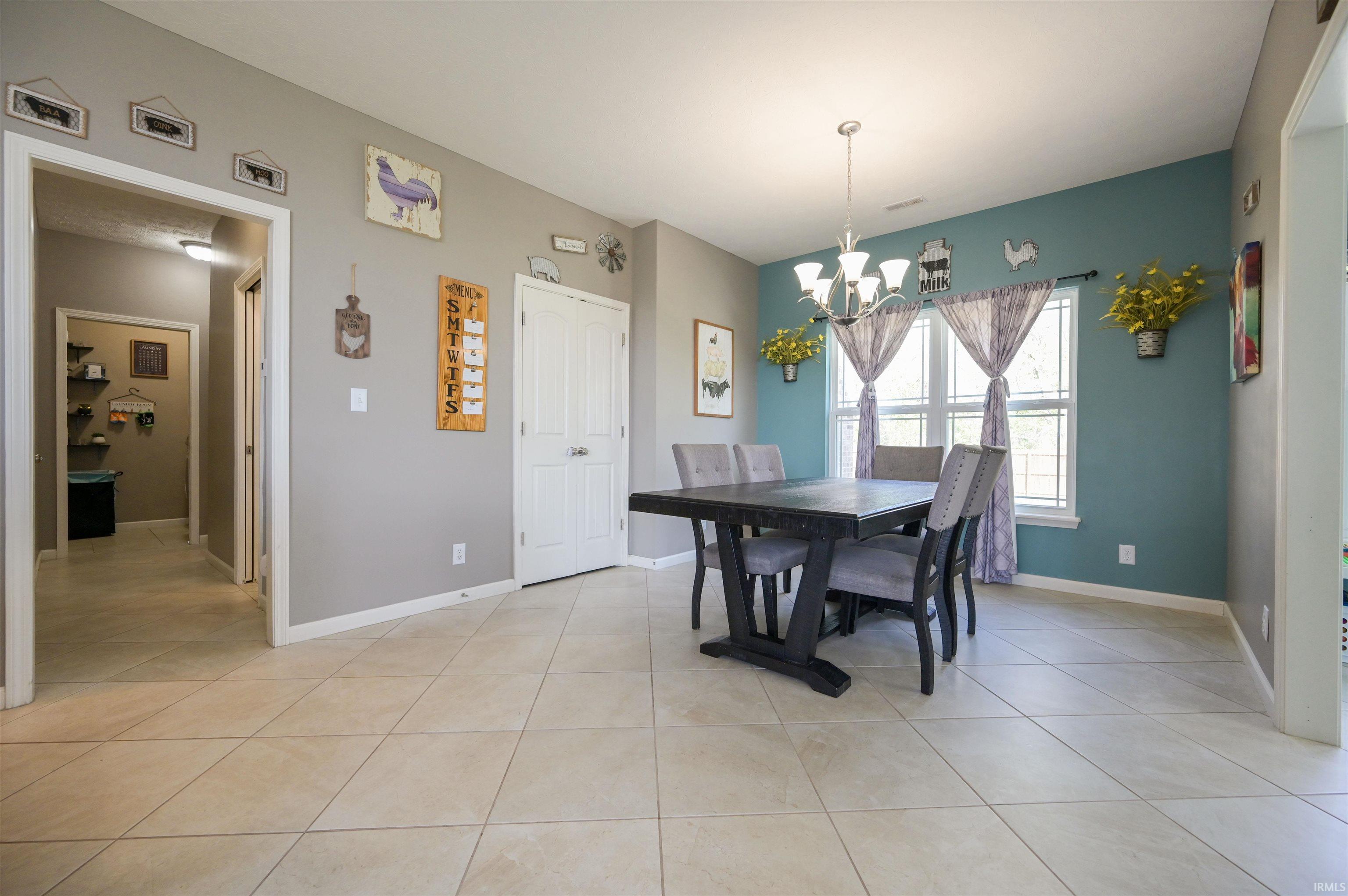 814 Bluegrass Trail Kokomo, IN 46901 - Photo 10 of 32