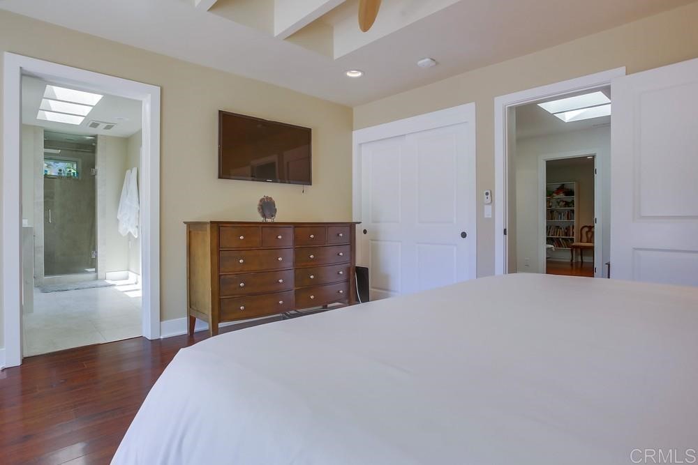 907 Poppy Lane Carlsbad, CA 92011 - Photo 26 of 61