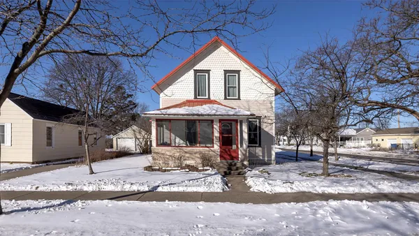 $295,000 | 701 Wilson Street, Winona, MN 55987