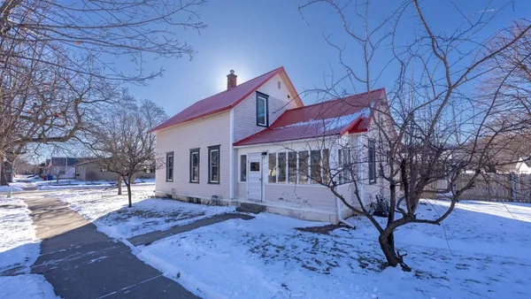 $295,000 | 701 Wilson Street, Winona, MN 55987
